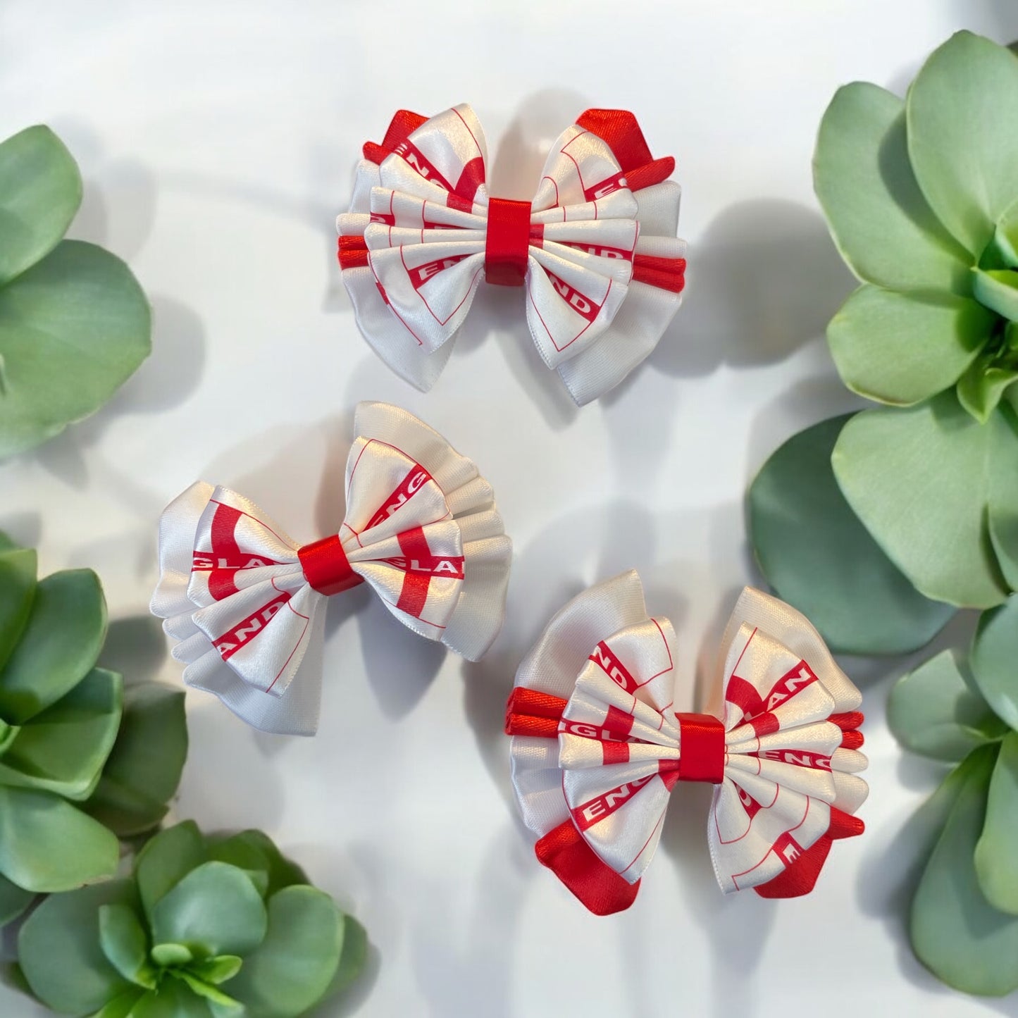 St George’s Day themed hair bow clip