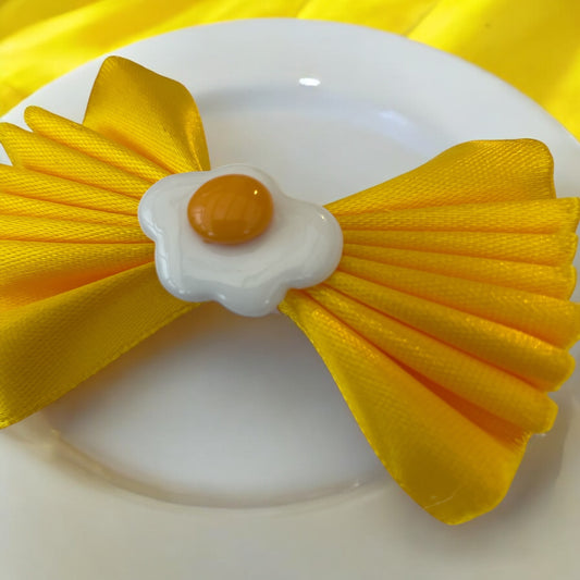 Fried egg sunny side up themed hair bow clip