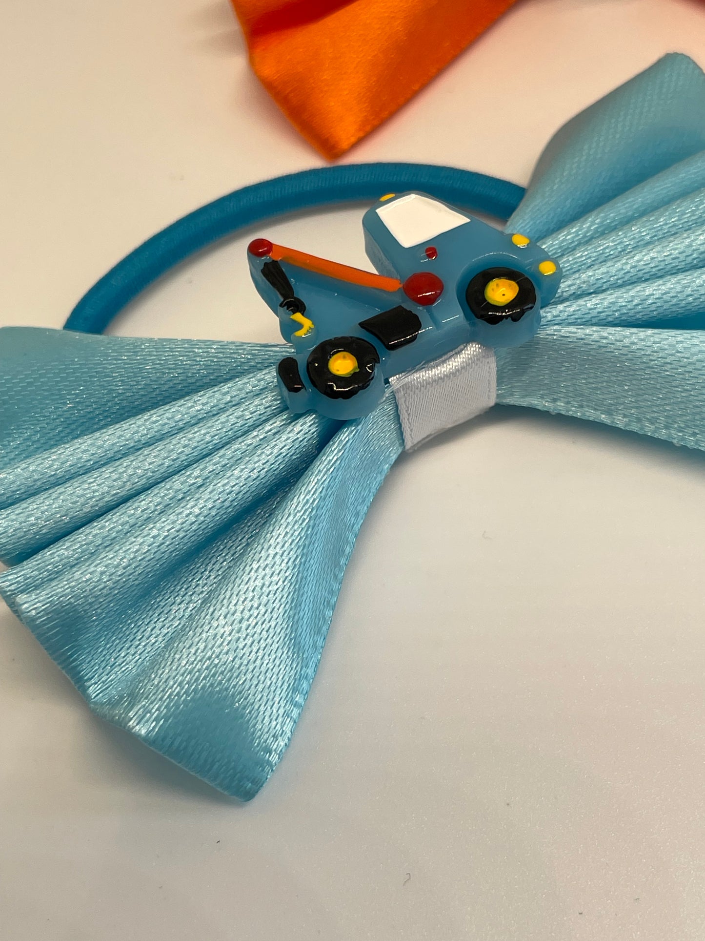 Transport themed hair bow bobble