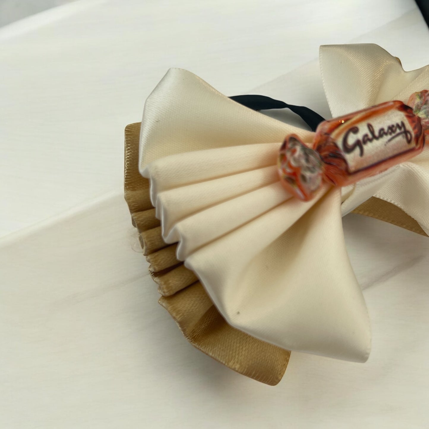 Chocolate themed hair bow bobble