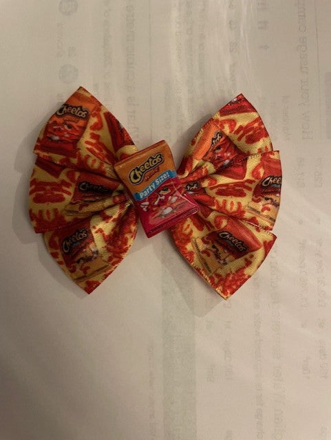 Crisp themed hair bow clip